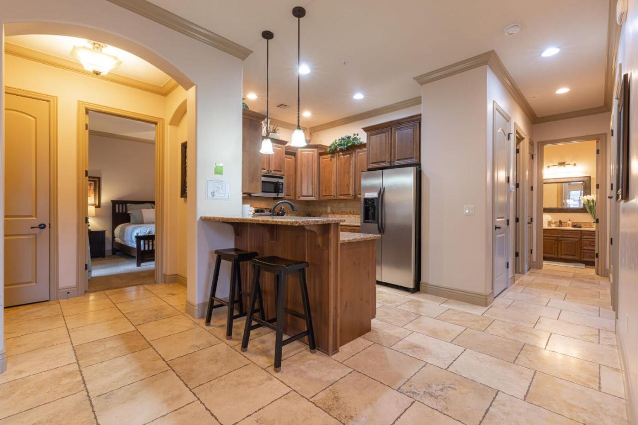 D5-Coral Springs Poolside-Ground Floor 3-Bedroom Hillside View هوريكاين الغرفة الصورة