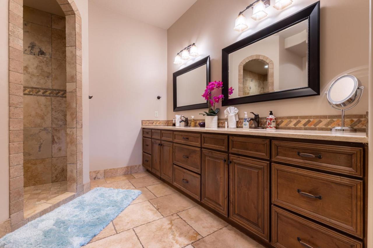 D5-Coral Springs Poolside-Ground Floor 3-Bedroom Hillside View هوريكاين الغرفة الصورة
